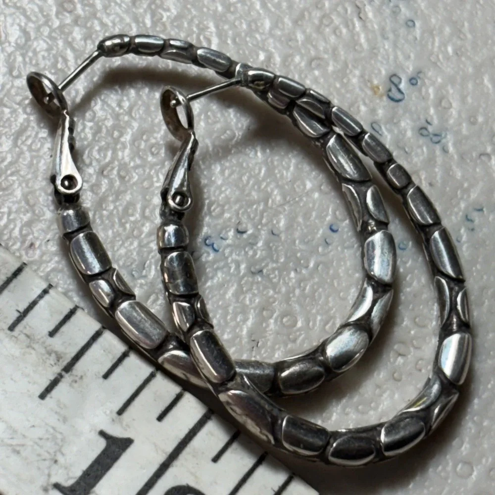Vintage 925 Silver Textured Pebble Link Oval Hoop Earrings
